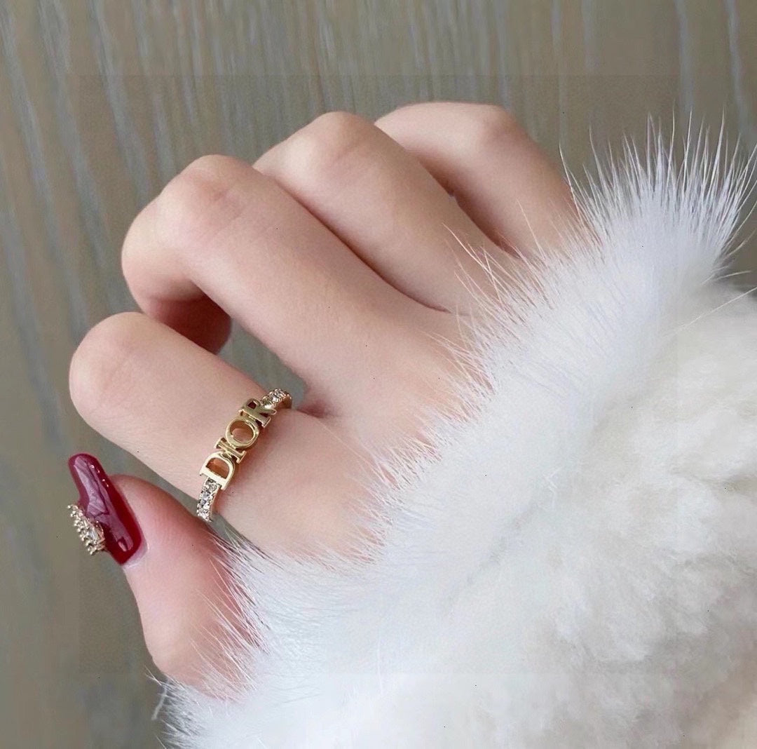 18K Dior Revolution Ring
