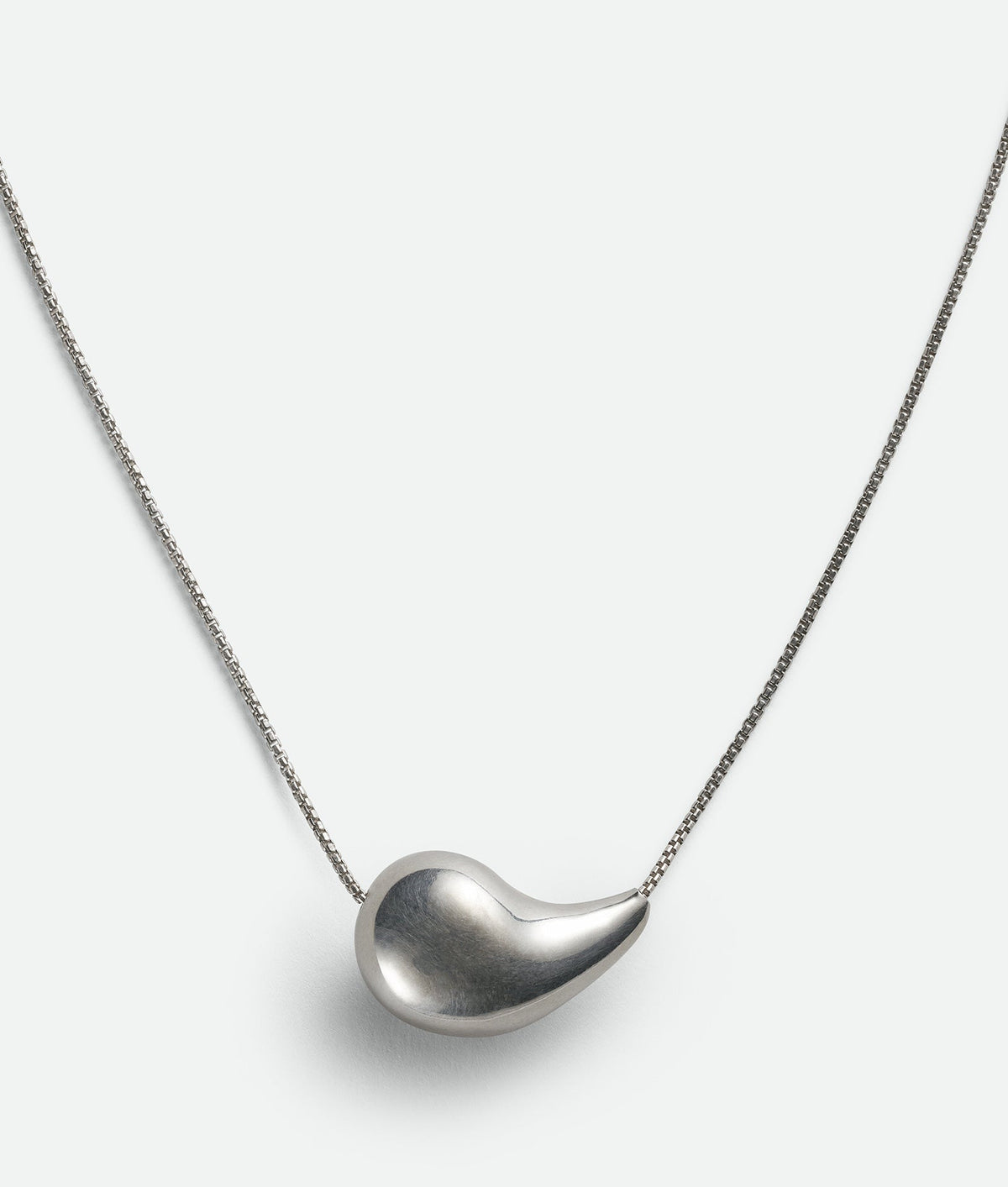 18K BVLGARI Drop Pendant Necklace