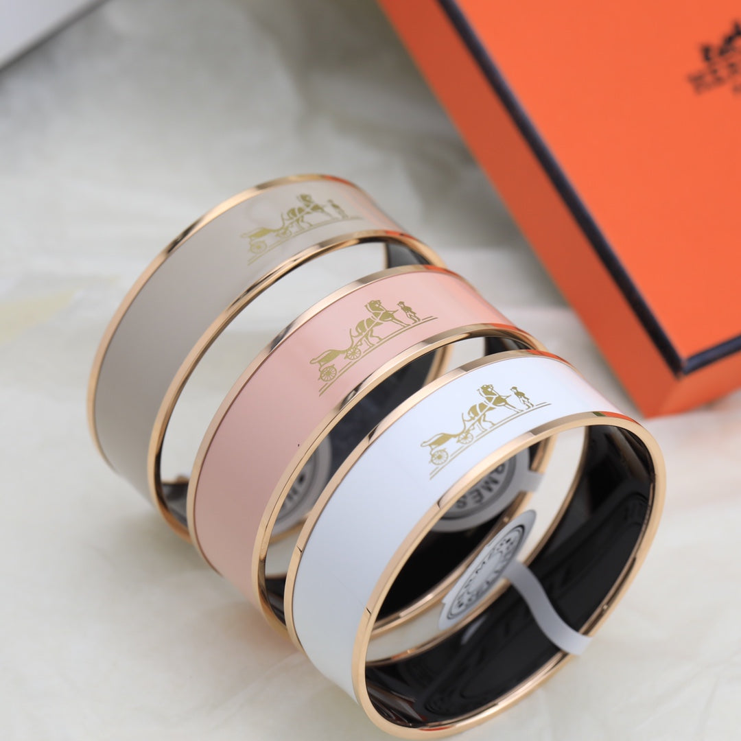 18K Enamel Cal¨¨che Wide Bangle Hermes Bracelet