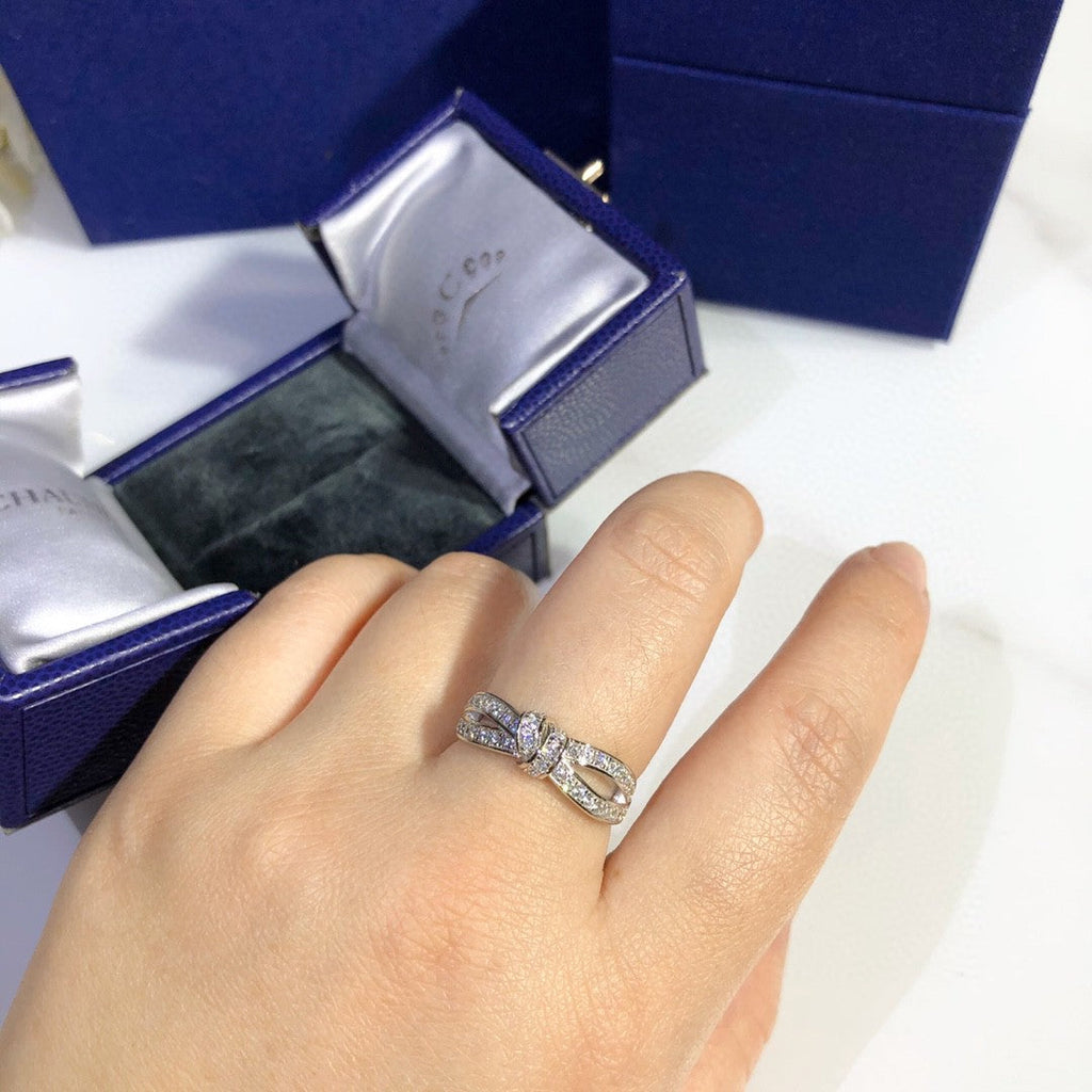 18K Diamond Ring